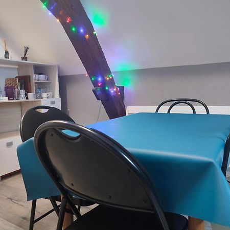 Grand Appartement Chaleureux Mirebeau-sur-Beze Bagian luar foto